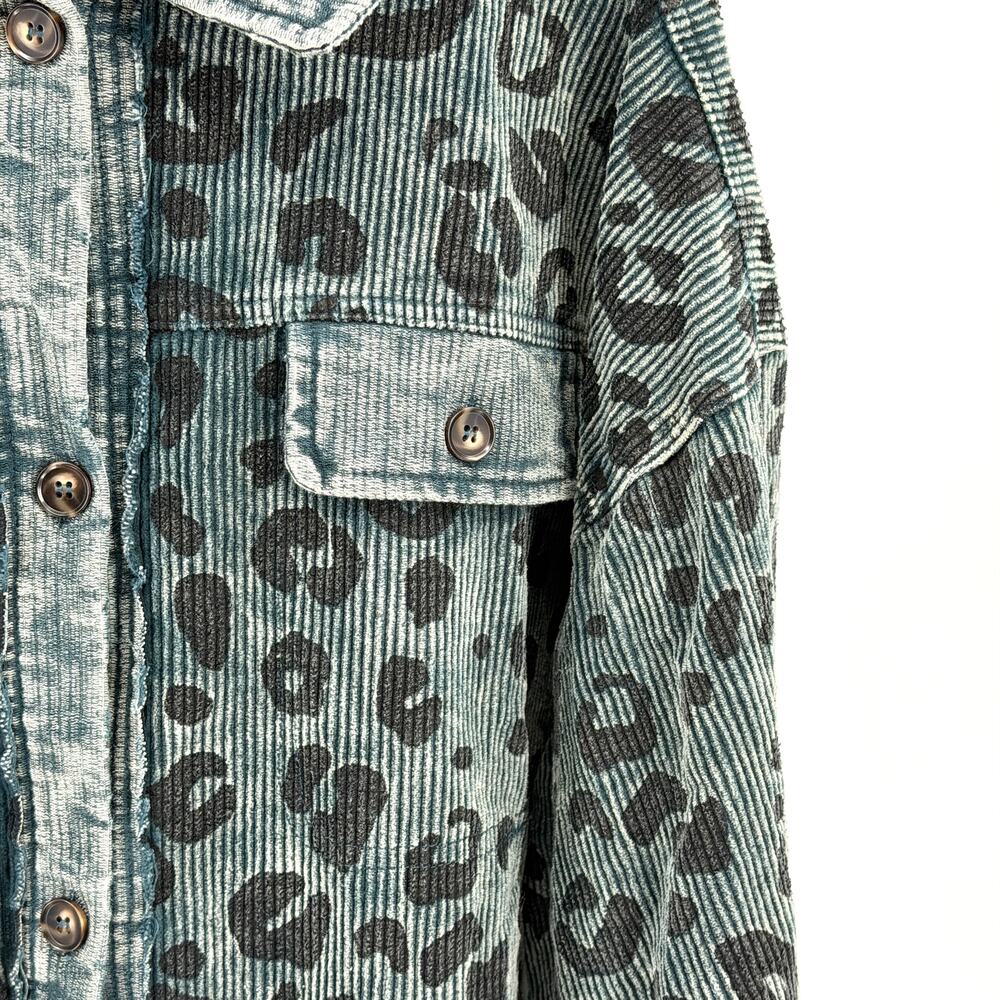 Bibi Vintage Washed Green Sage Corduroy Leopard Spot Button Down Shacket Jacket - Picture 4 of 8